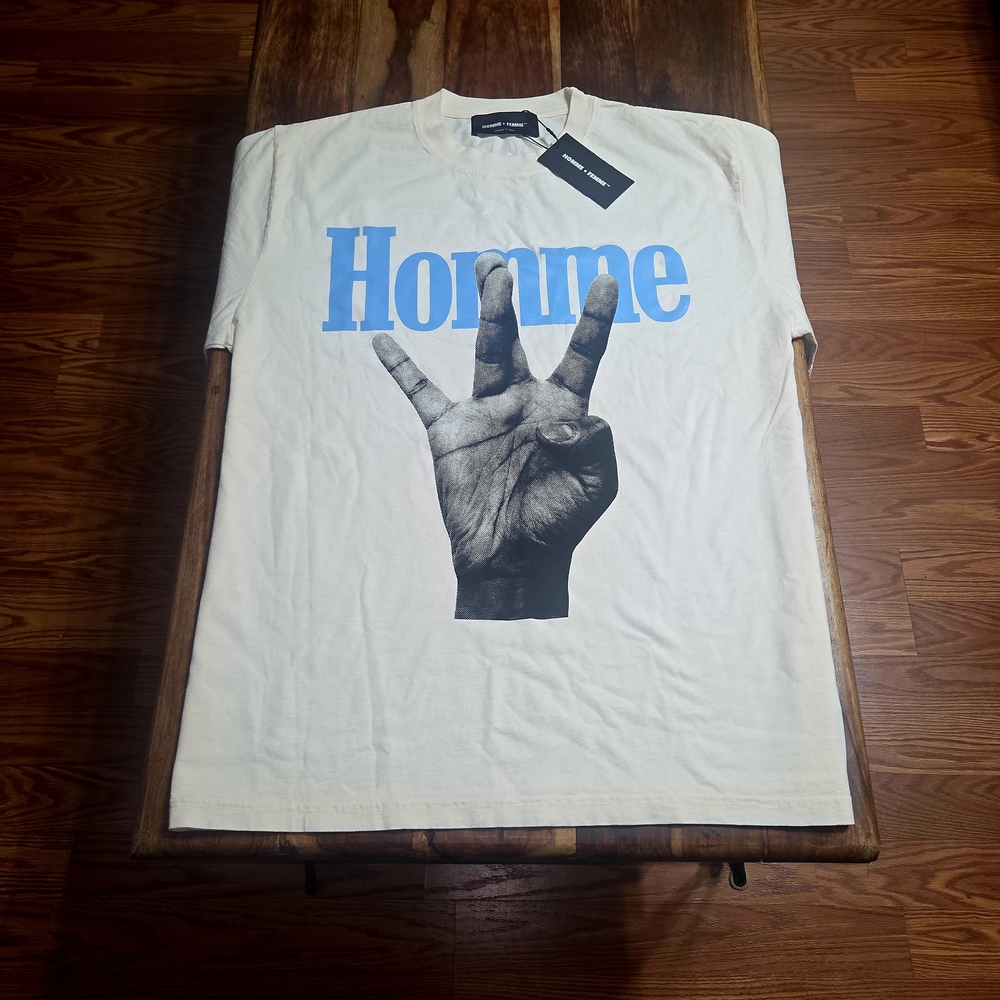 Homme Femme Men's "Twisted Fingers" Light Blue & Cream Tee